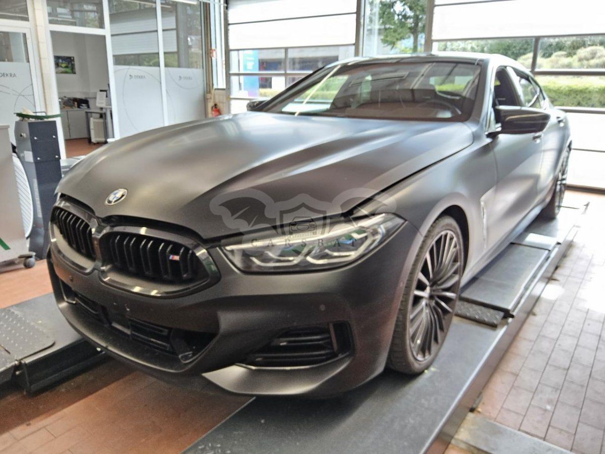 BMW 8 Series M850 2022