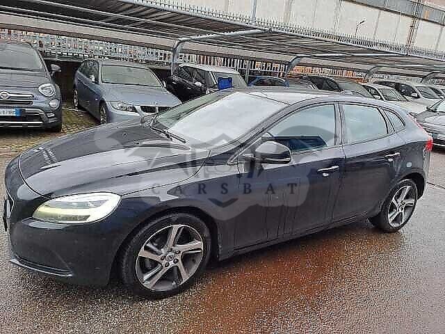 Volvo V40 D2 Business 2016