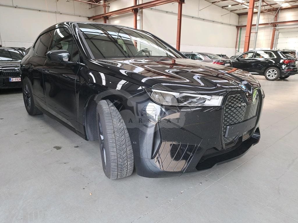 BMW iX 50 2023