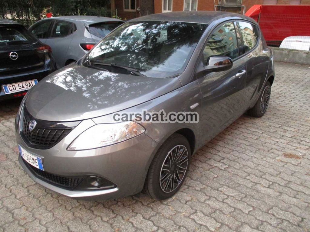 Lancia Ypsilon 1.0 Silver 2023