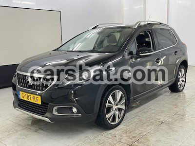 Peugeot 2008 1.2i Allure 2019