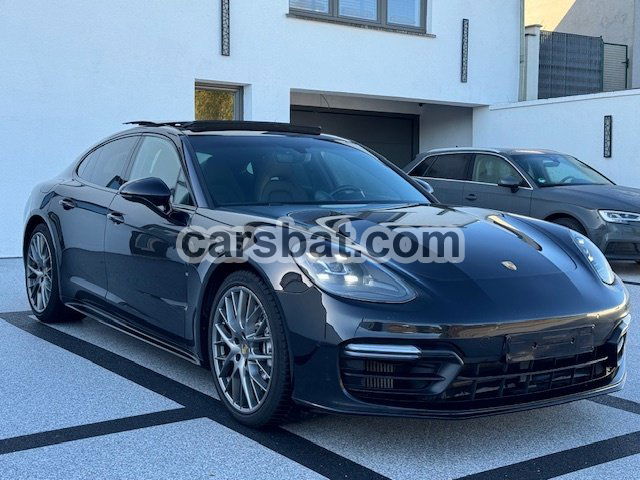 Porsche Panamera 4 2017