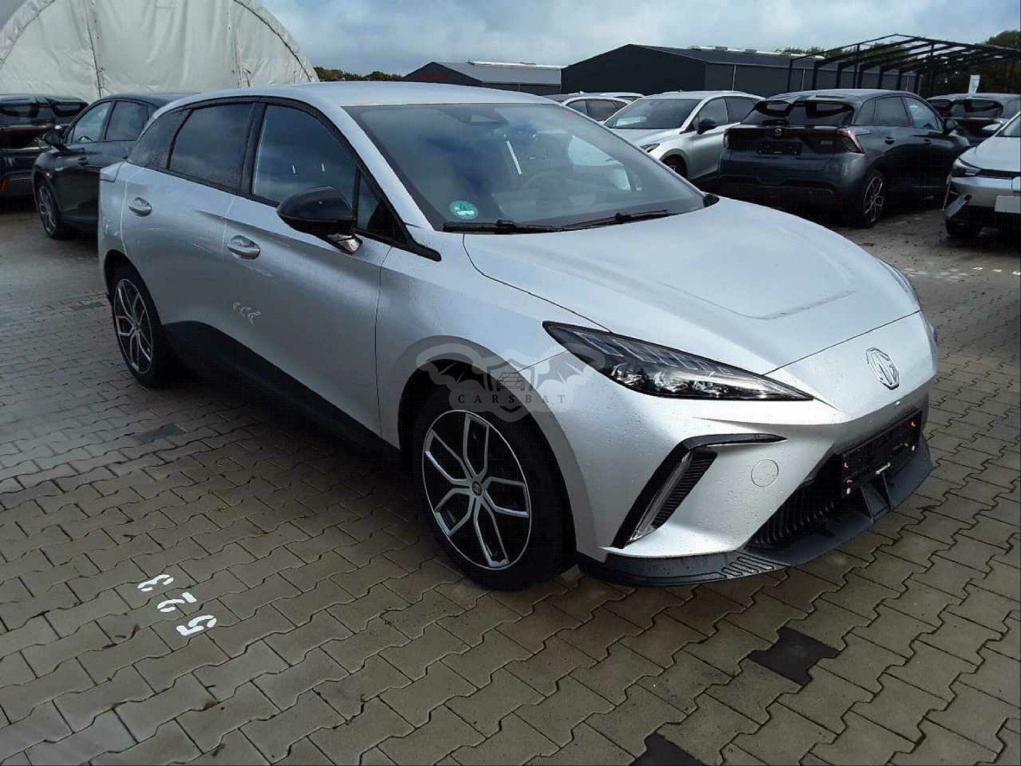 MG MG4 64 kWh Luxury 2024