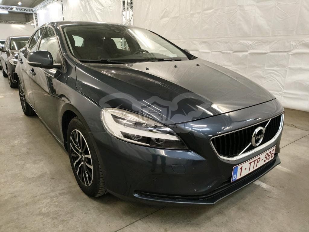 Volvo V40 D2 Momentum 2018