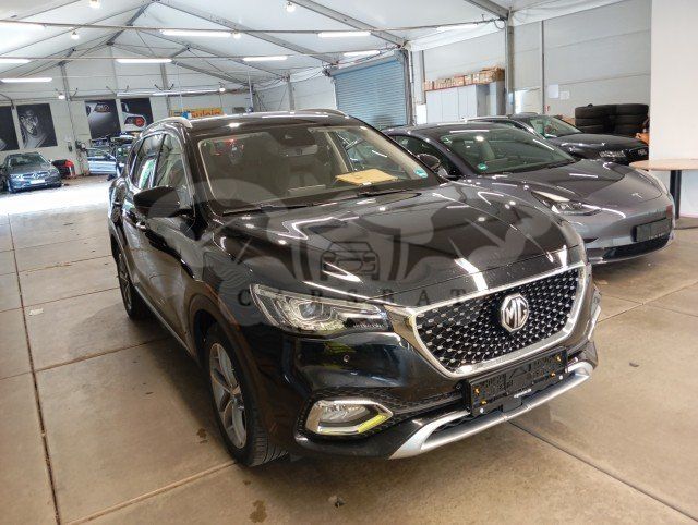 MG EHS Luxury 2022