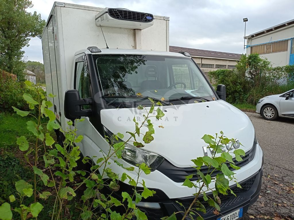 Iveco Daily Chassis Cabine 2.3 2019