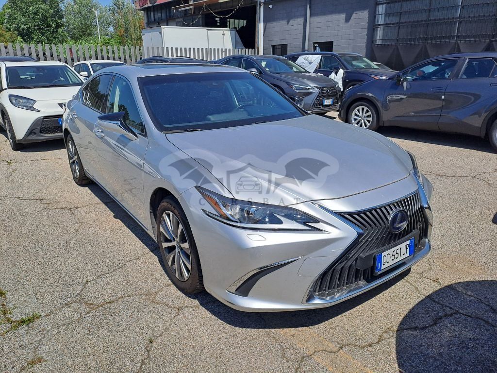 Lexus ES 300h 2020