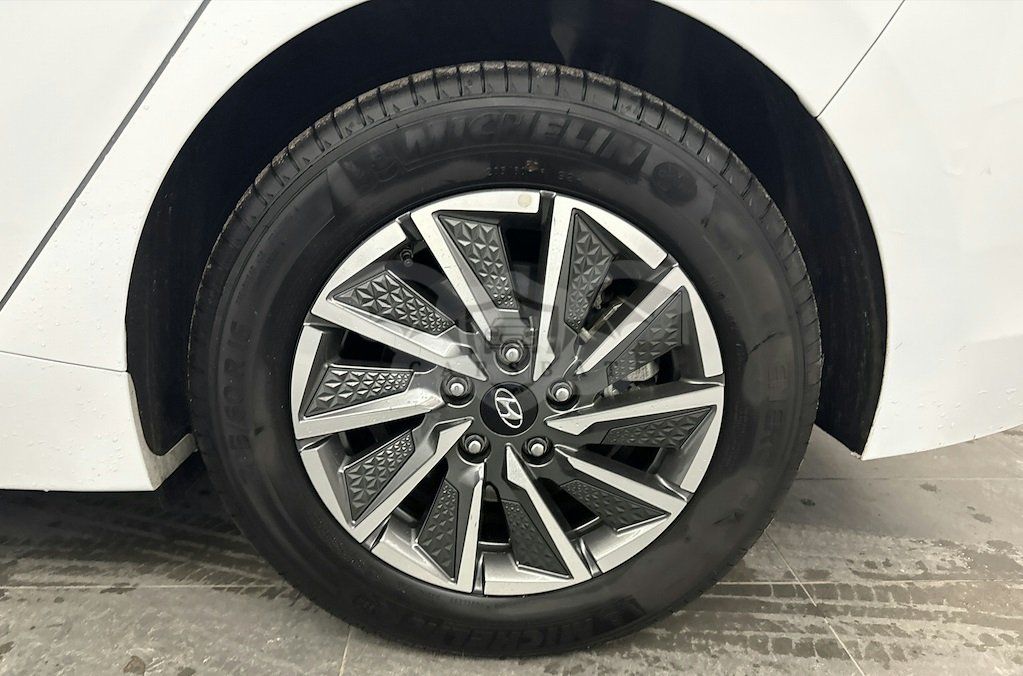 Hyundai IONIQ Style 2021