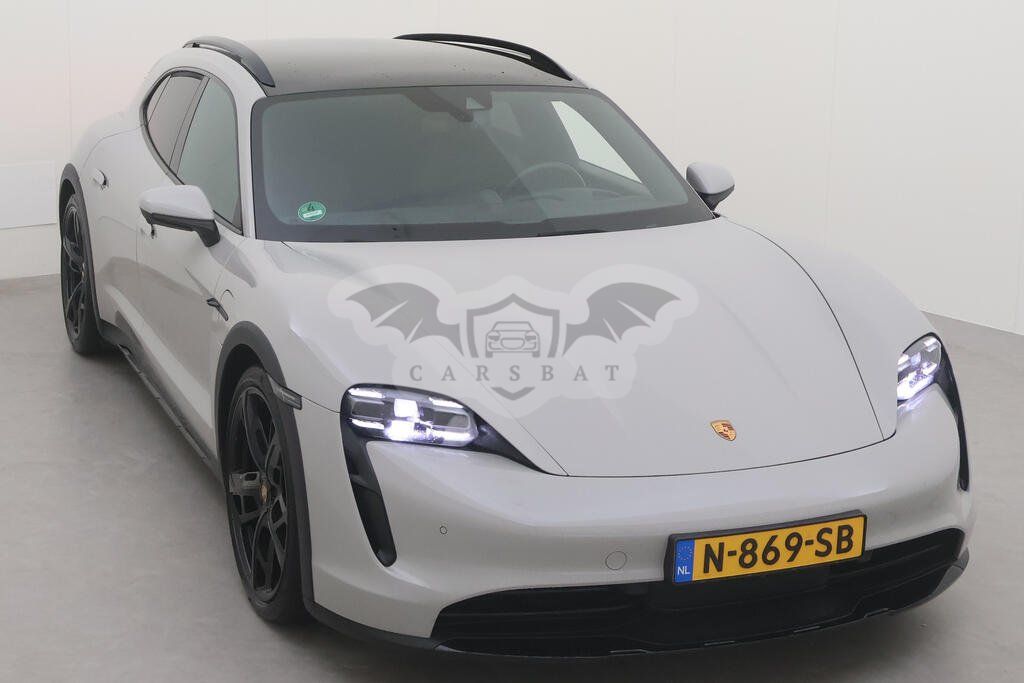Porsche Taycan Cross Turismo 2021