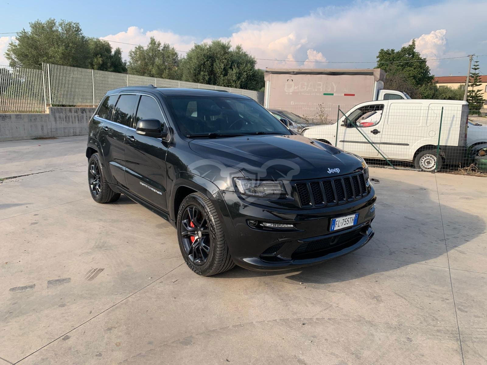 Jeep Cherokee Grand 6.4 SRT 2013