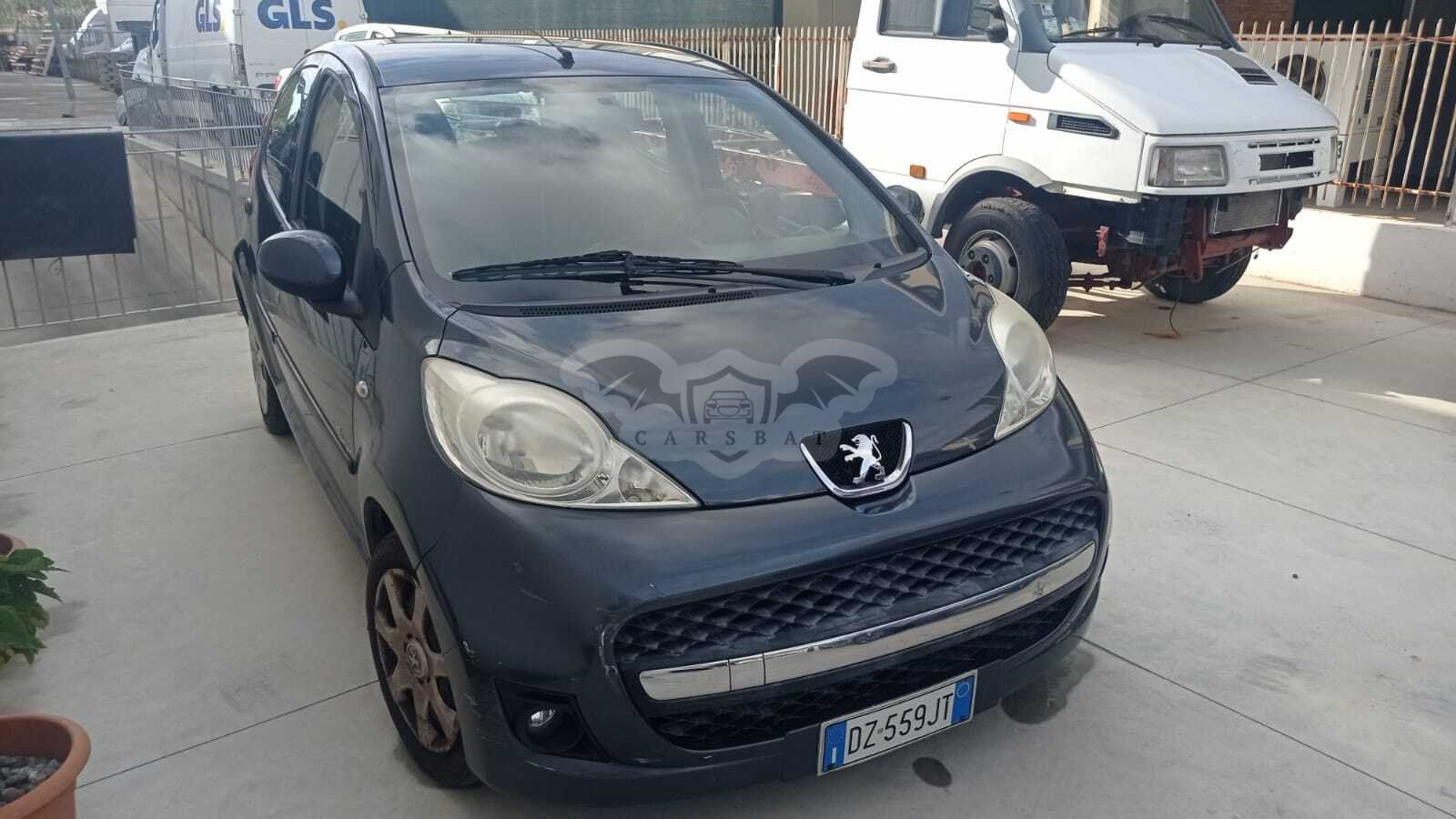 Peugeot 108 2010