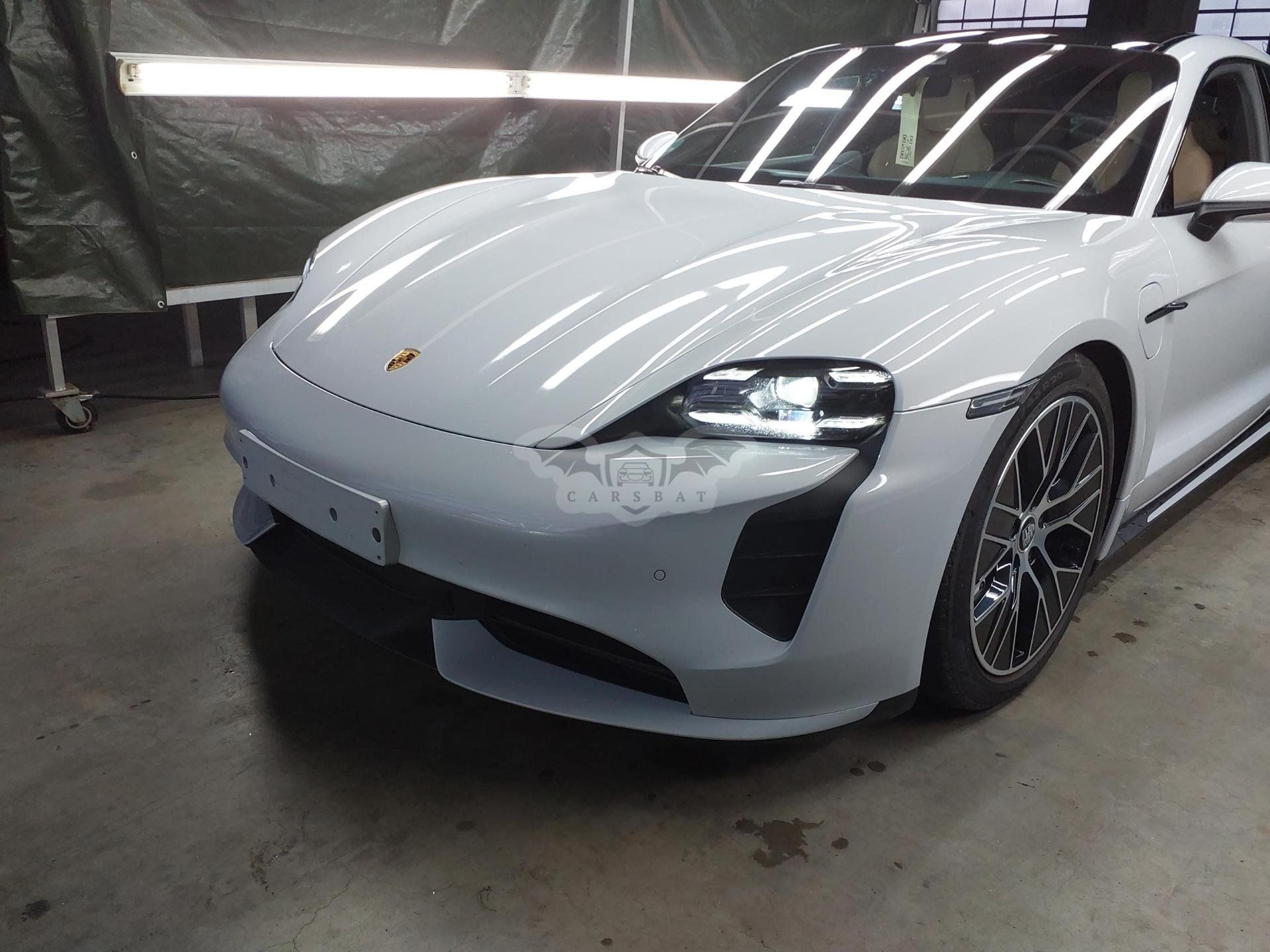 Porsche Taycan Turbo 93 kWh 2021