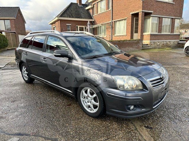 Toyota Avensis 2.2 2008
