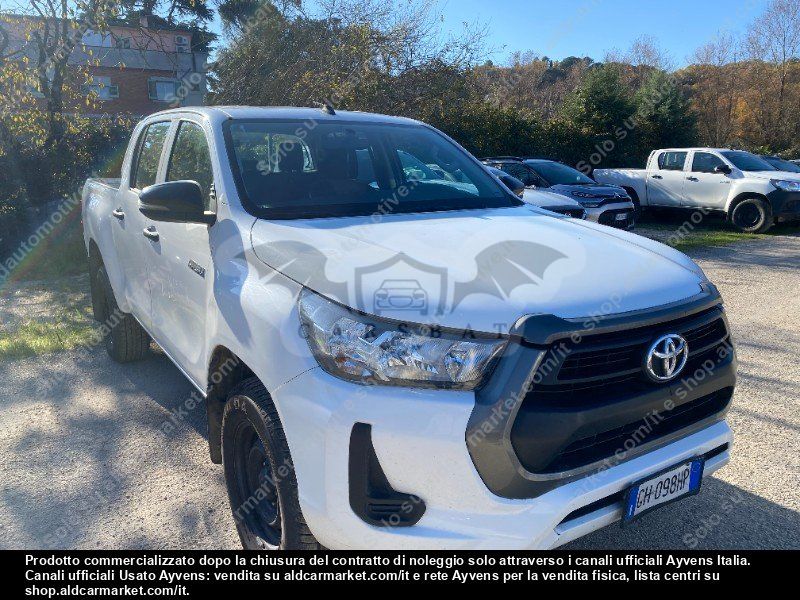 Toyota Hilux 2.4 D-4D Comfort 2021