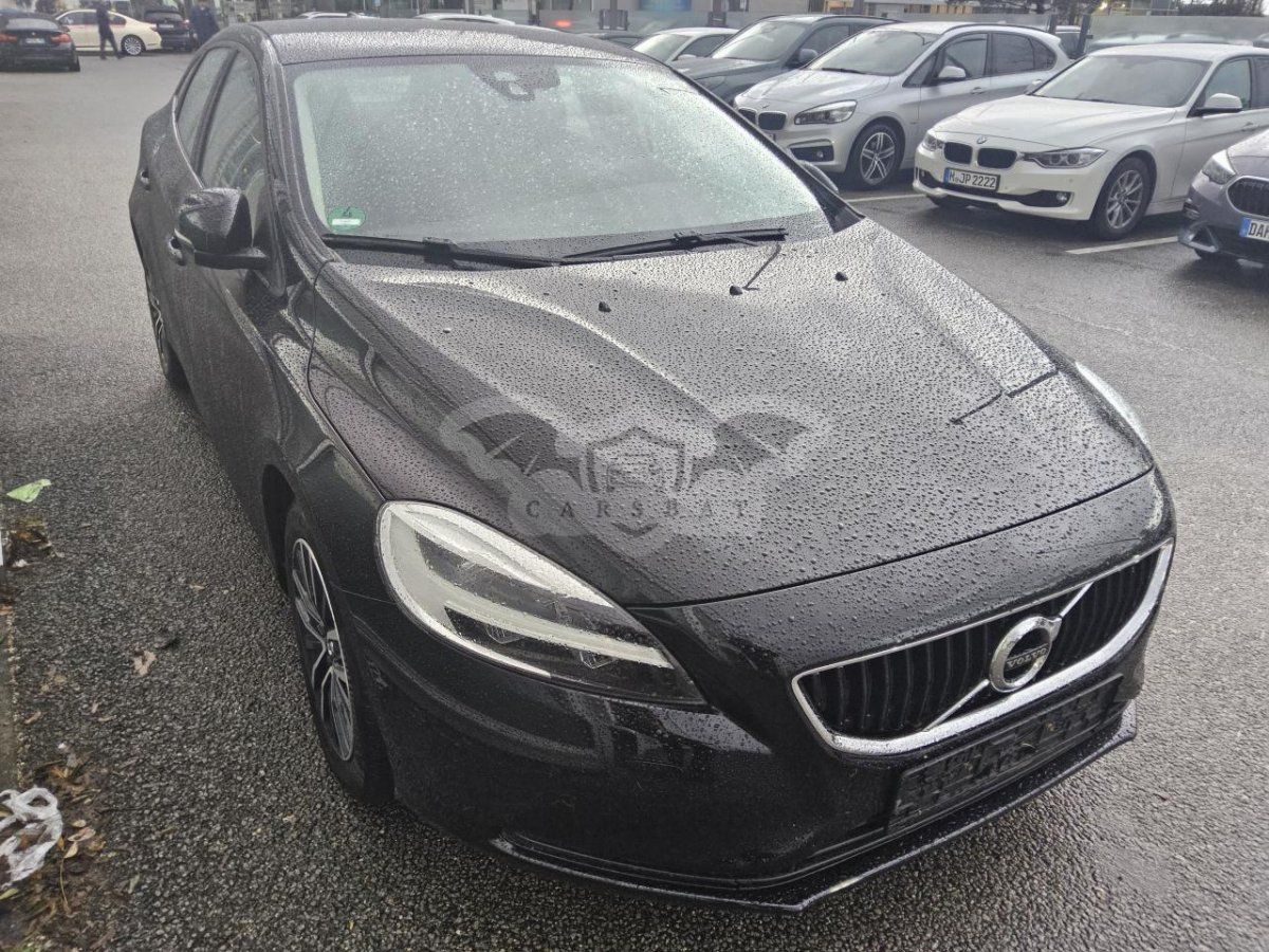 Volvo V40 T2 Momentum 2016