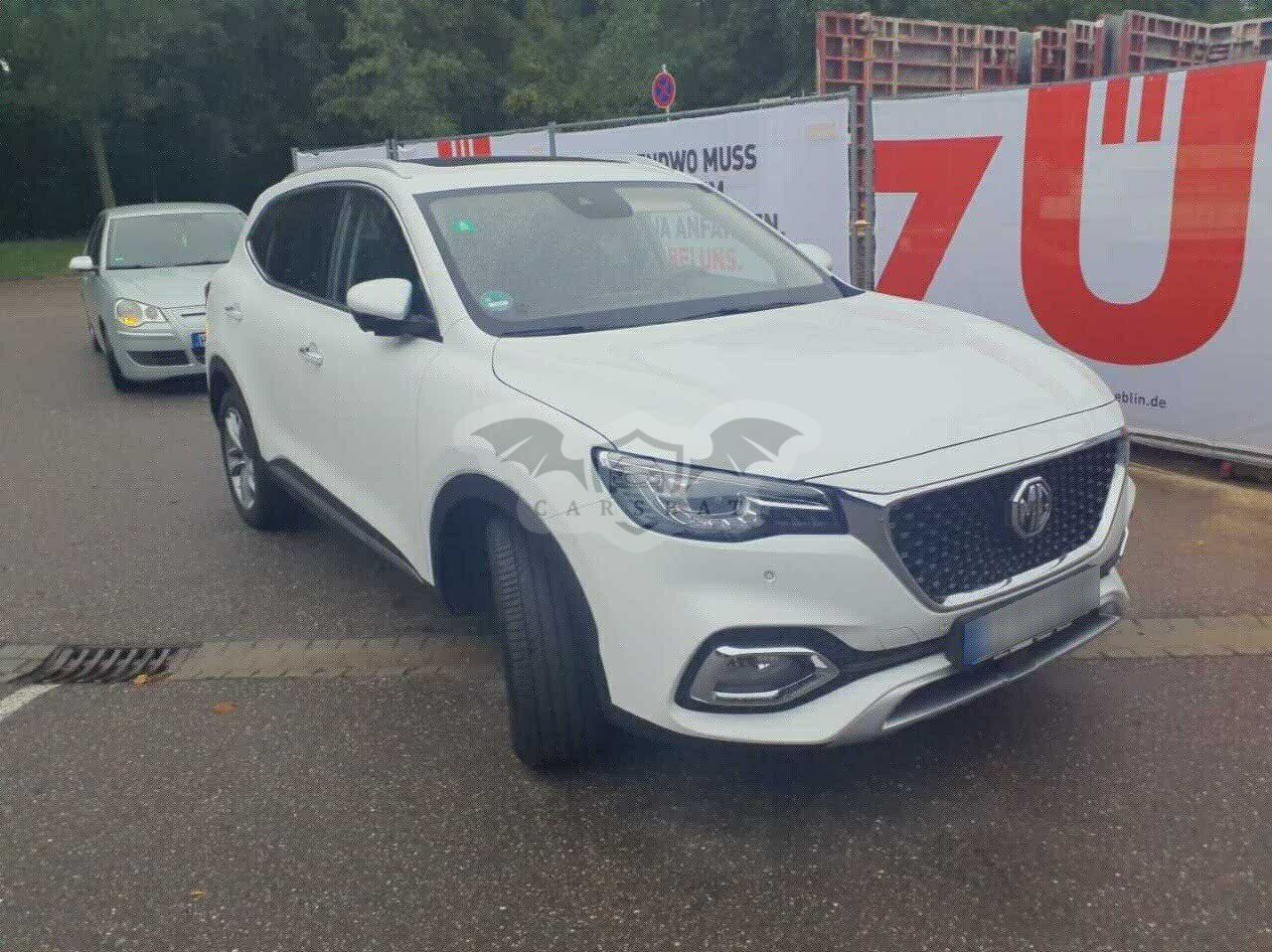 MG EHS Luxury 2021