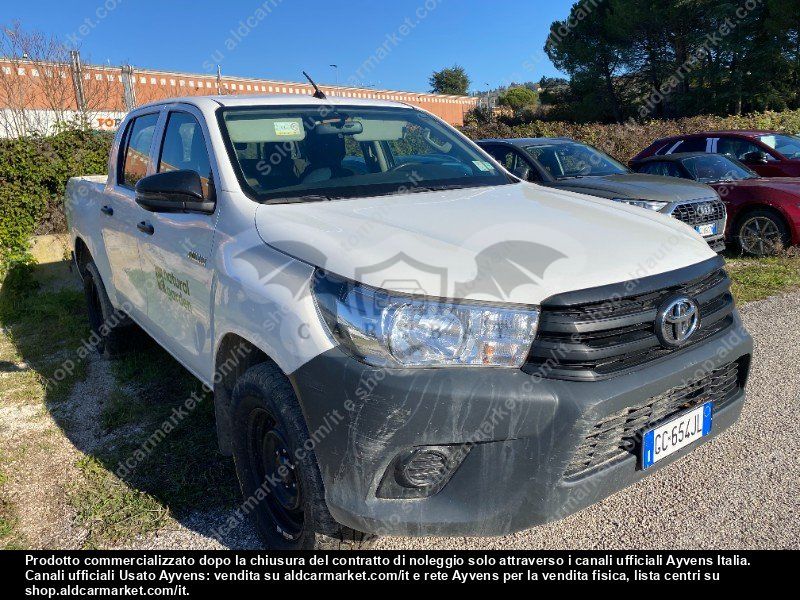 Toyota Hilux 2.4 D-4D Comfort 2020