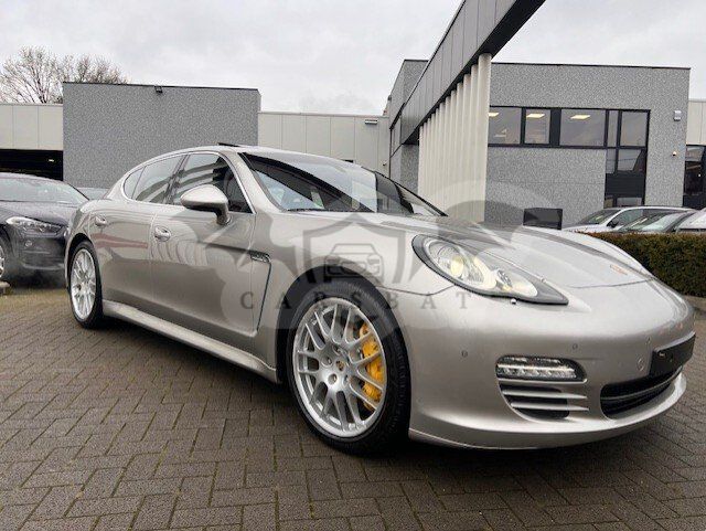 Porsche Panamera 4S 4.8 2011