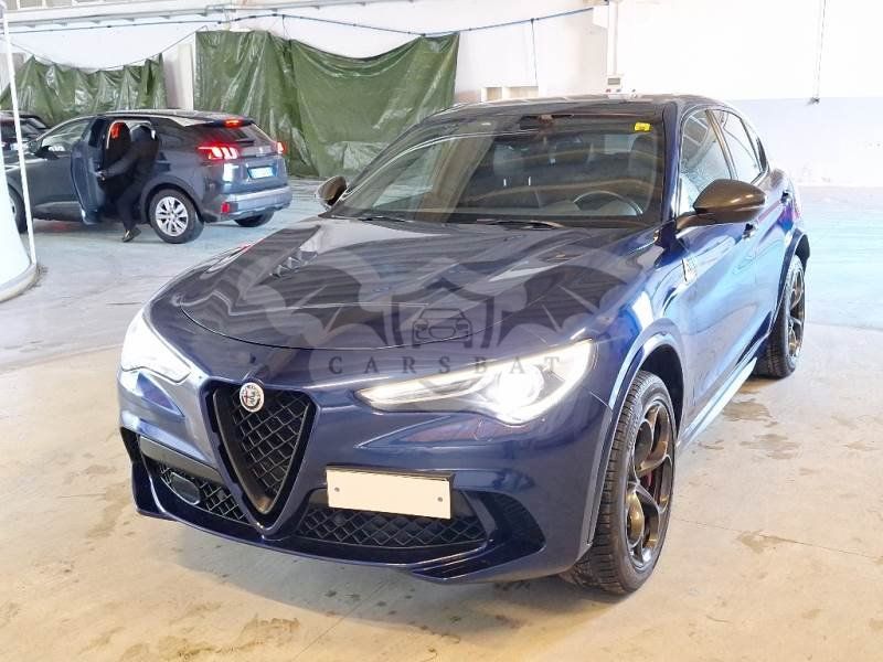 Alfa Romeo Stelvio 2.9i Quadrifoglio 2021