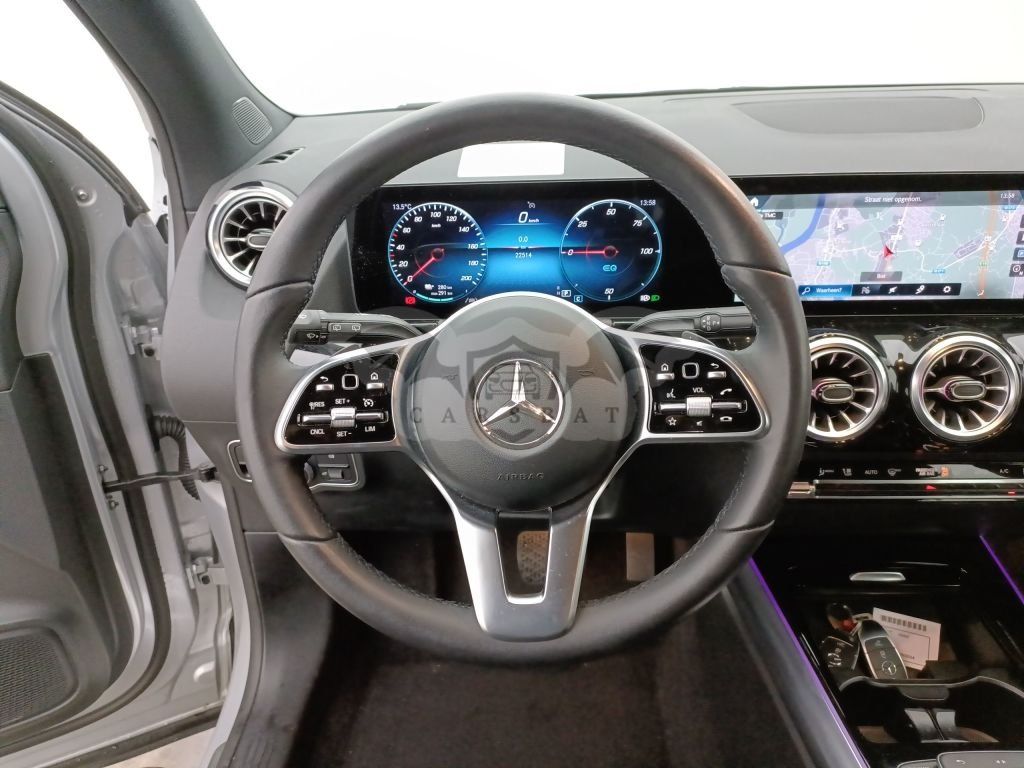 Mercedes-Benz EQA 250 2021