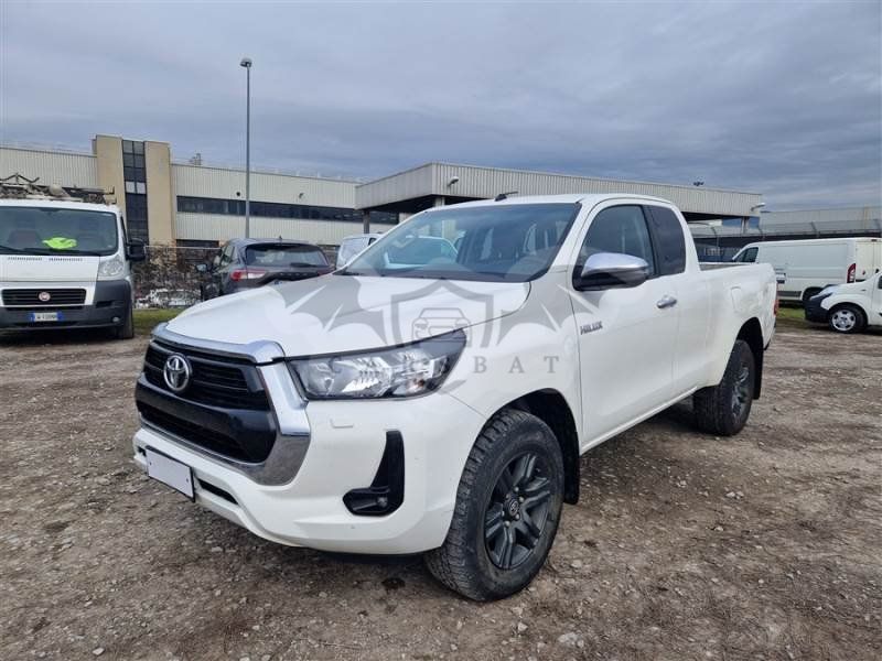Toyota Hilux 2.4 D-4D Lounge 2021