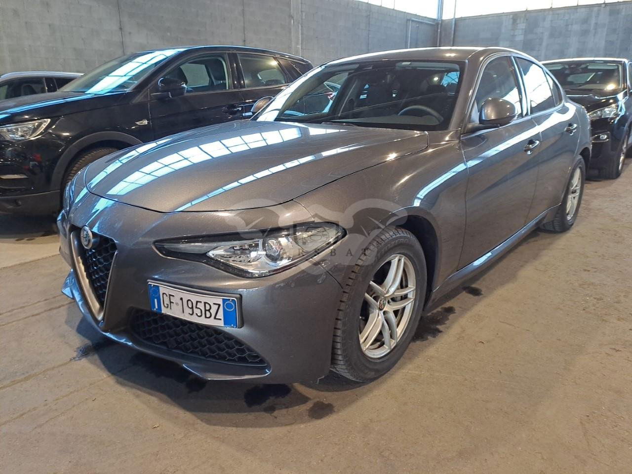 Alfa Romeo Giulia 2.0 Business 2021