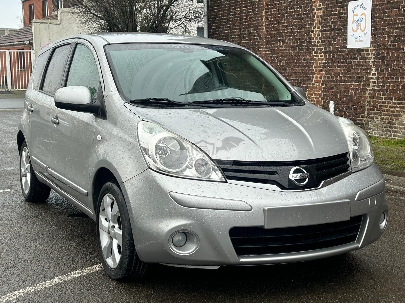 Nissan Note 1.4i Acenta 2011