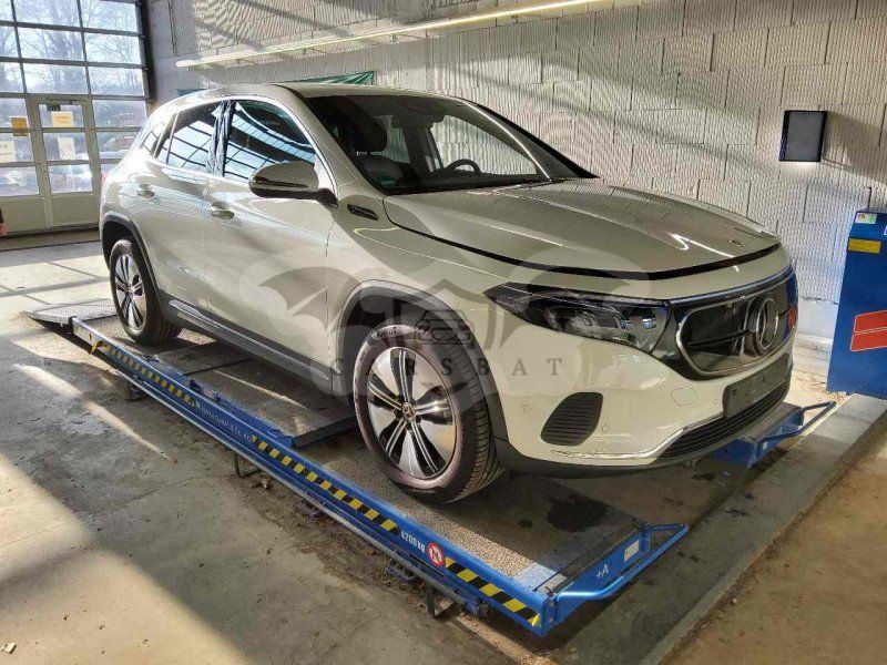 Mercedes-Benz EQA 250 progressive 2022