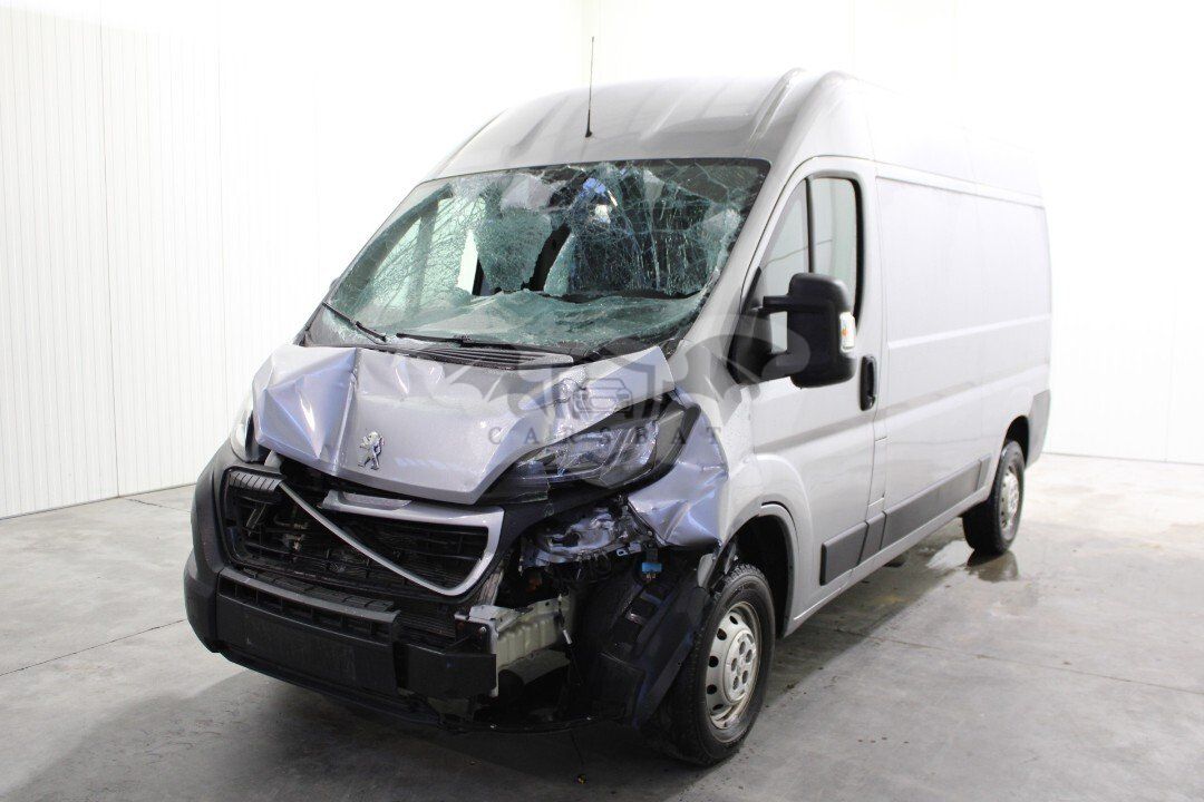 Peugeot Boxer L2H2 2.2 HDI Asphalt 2020