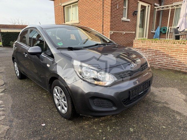 Kia Rio 1.2i 2013