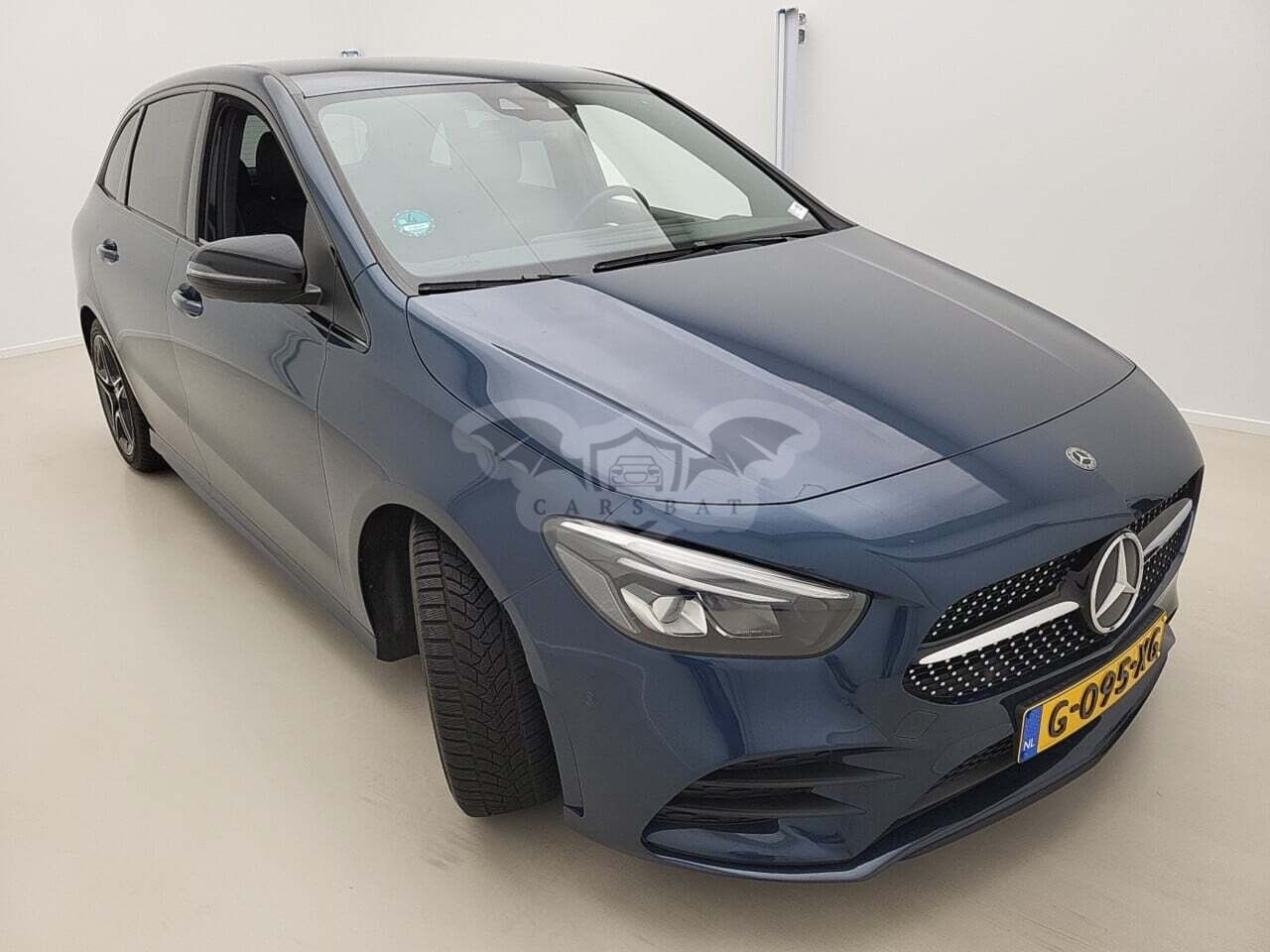 Mercedes-Benz B 180 Business Solution AMG 2020