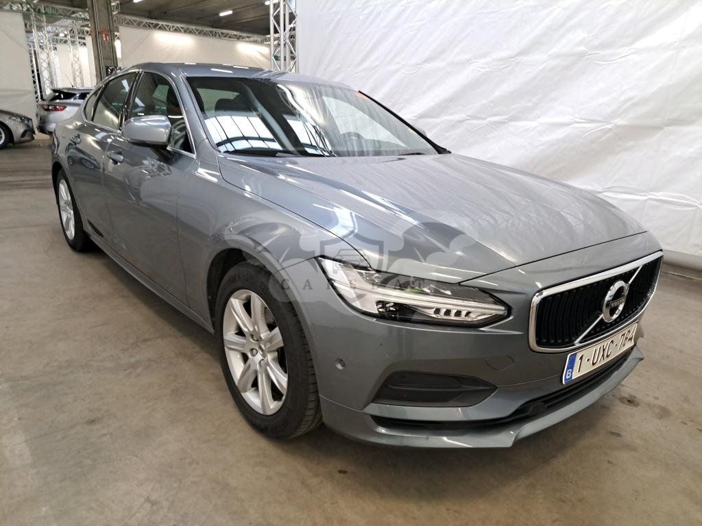 Volvo S90 D3 Momentum 2018