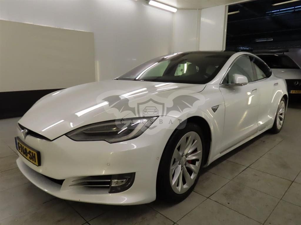 Tesla Model S 2019