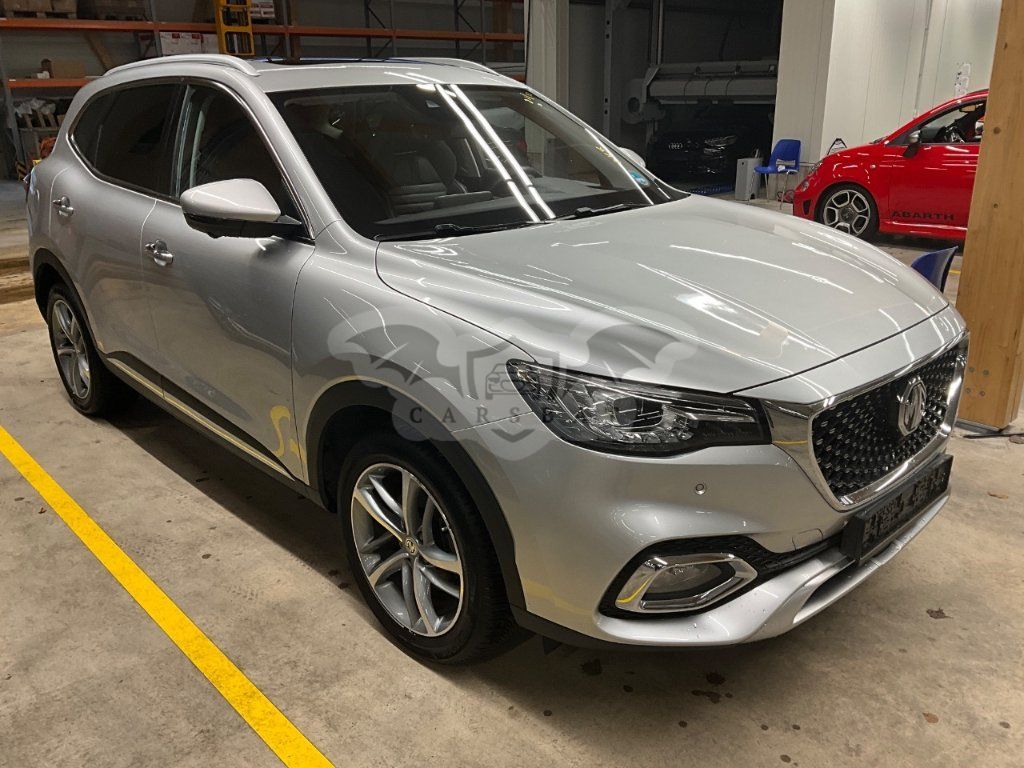 MG EHS Luxury 2022