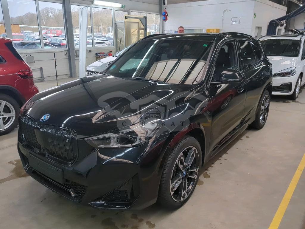 BMW iX1 2022