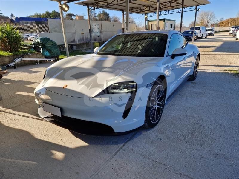 Porsche Taycan 2021