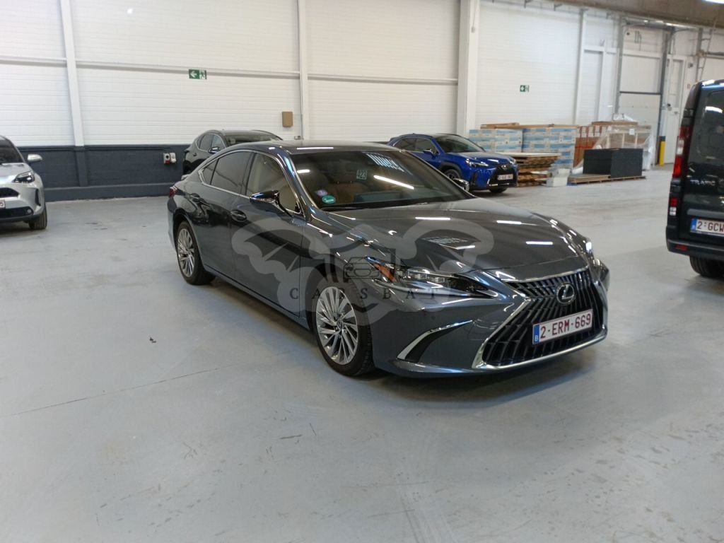 Lexus ES 300h 2024