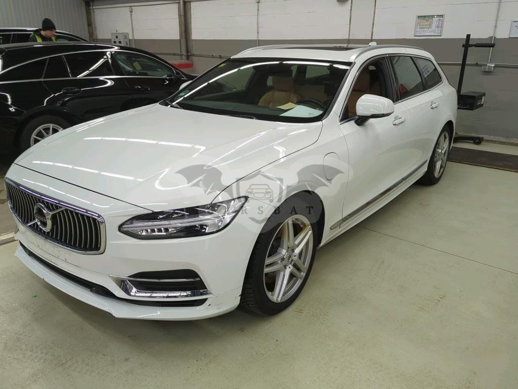 Volvo V90 T8 2020
