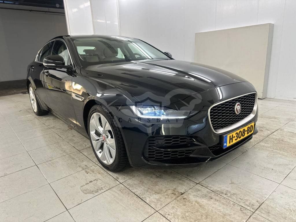 Jaguar XE 2.0 S 2020