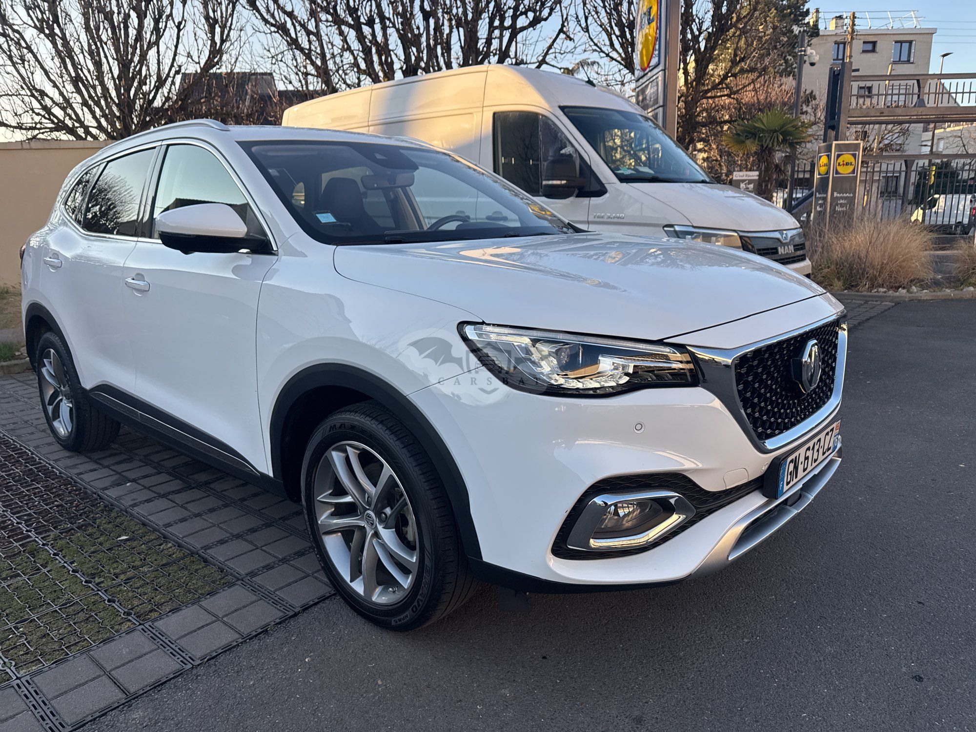 MG EHS 1.5 T-GDI Luxury 2023