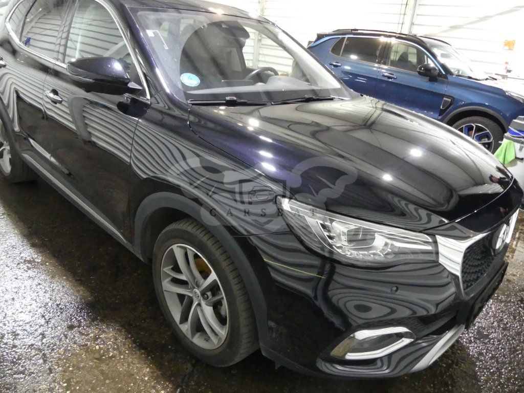 MG EHS Luxury 2022