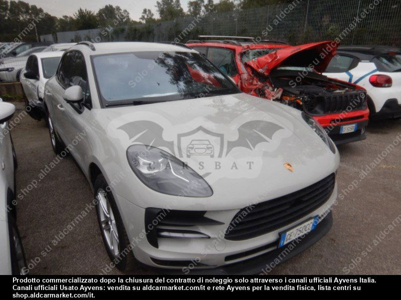 Porsche Macan 2.0 2021