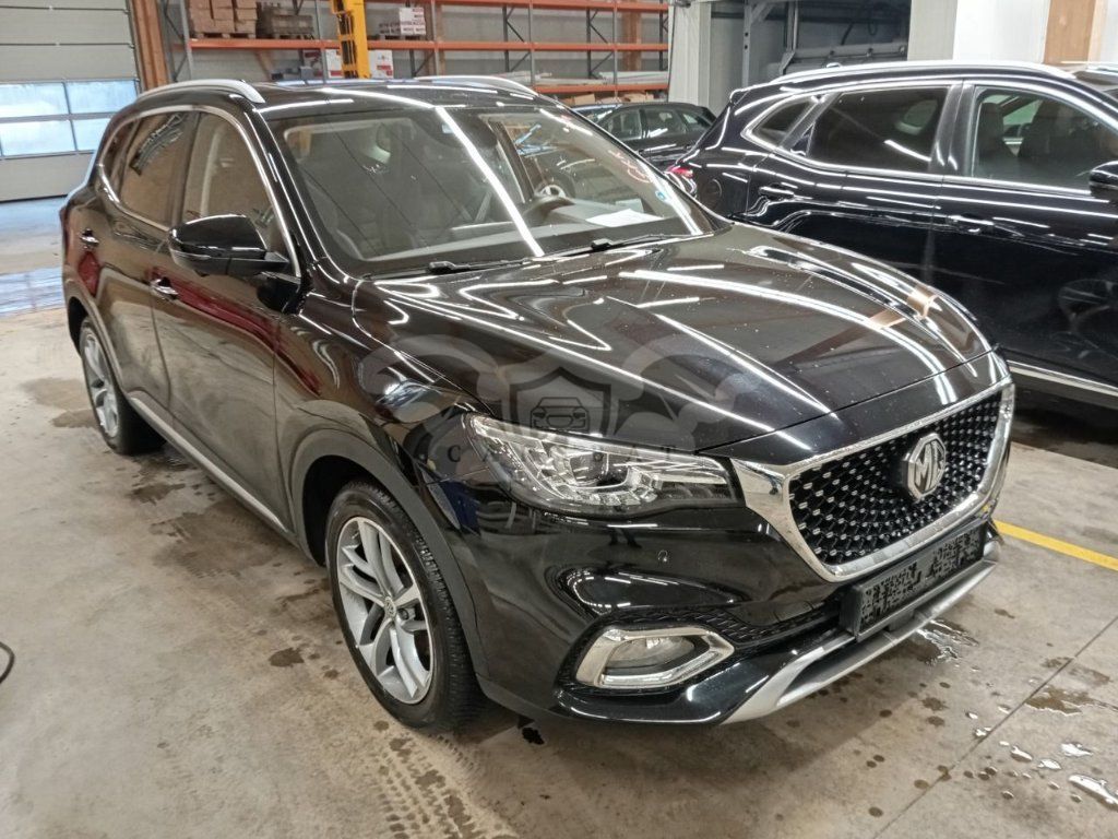 MG EHS Luxury 2022
