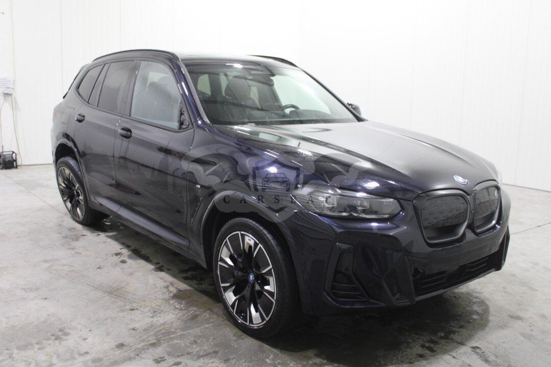 BMW iX3 80 kWh 2023
