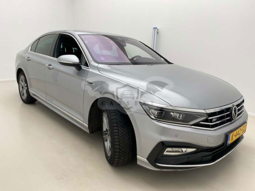 Volkswagen Passat 1.5 TSI Highline business R 2021
