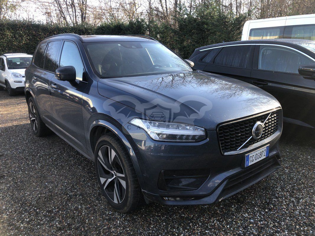 Volvo XC90 B5 R-design 2021