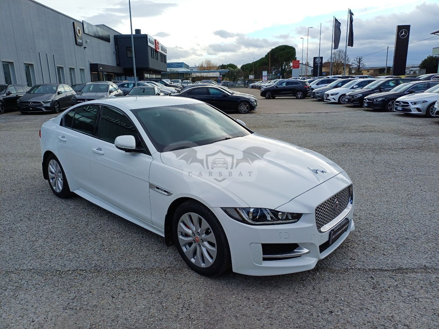 Jaguar XE 2.0d R Sport 2016