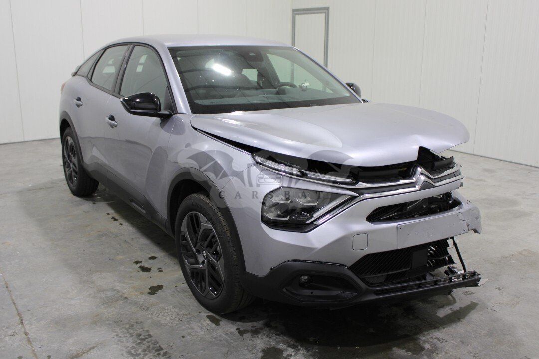 Citroën C4 1.2i Plus 2024
