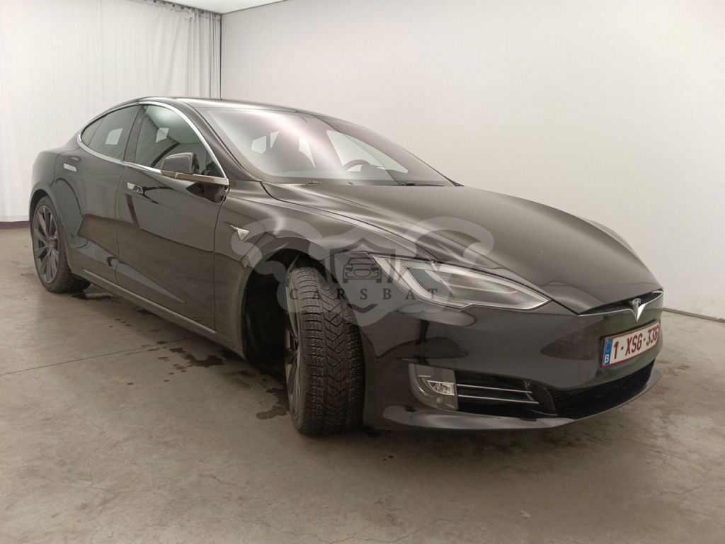 Tesla Model S 2020