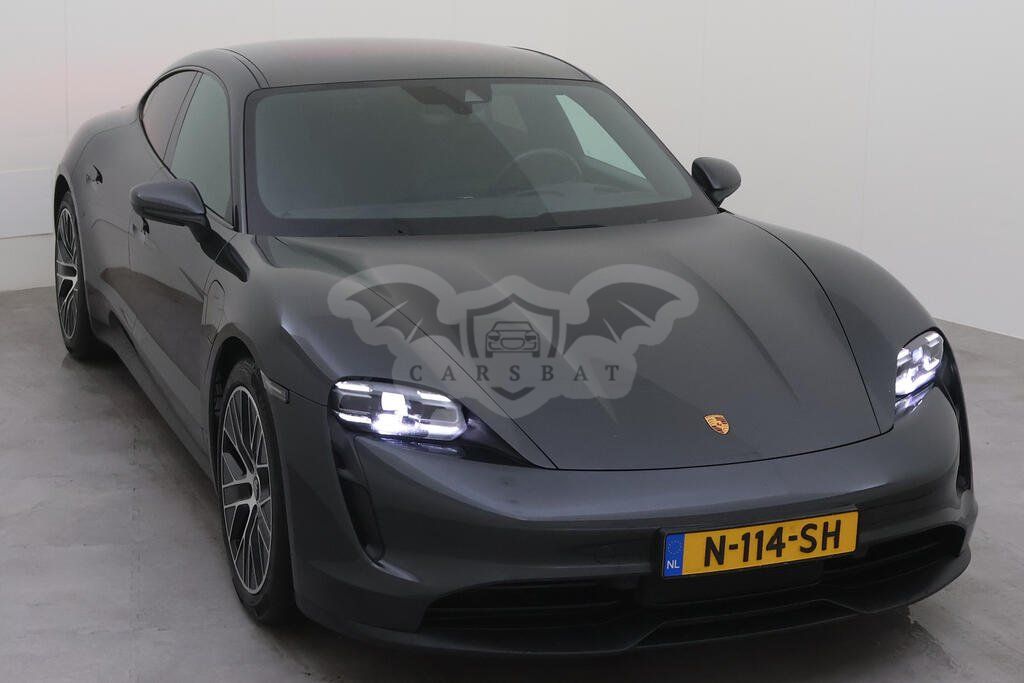 Porsche Taycan 79 kWh 2021